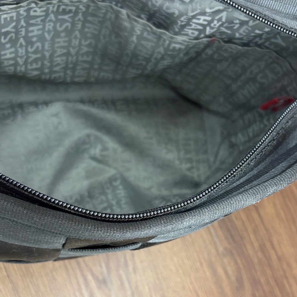 Harveys x Mercedes Benz Black Woven Seatbelt Shoulder Bag Rare Collab - Picture 8 of 16